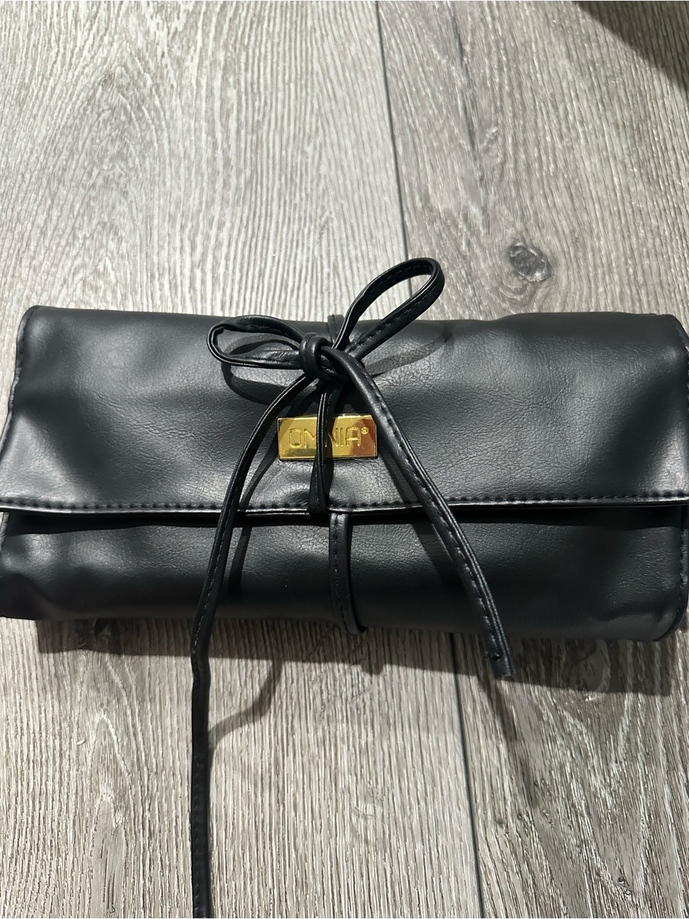 Omnia high end professional Black Leather Makeup Brush Set